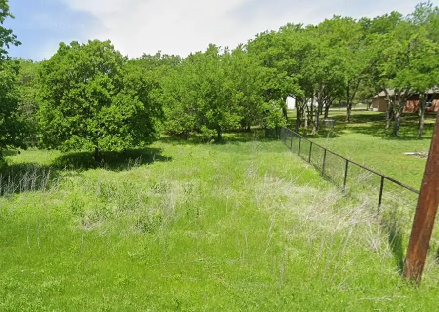 8064 Lax Drive, Fort Worth, TX 76126 - Image #2