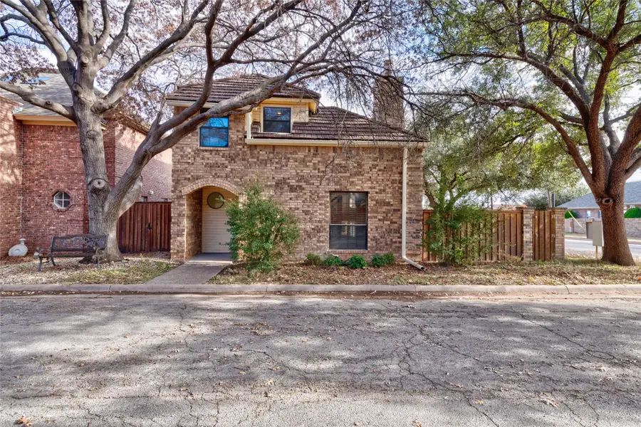 70 Courtyard Lane, Abilene, TX 79606 - Image #2