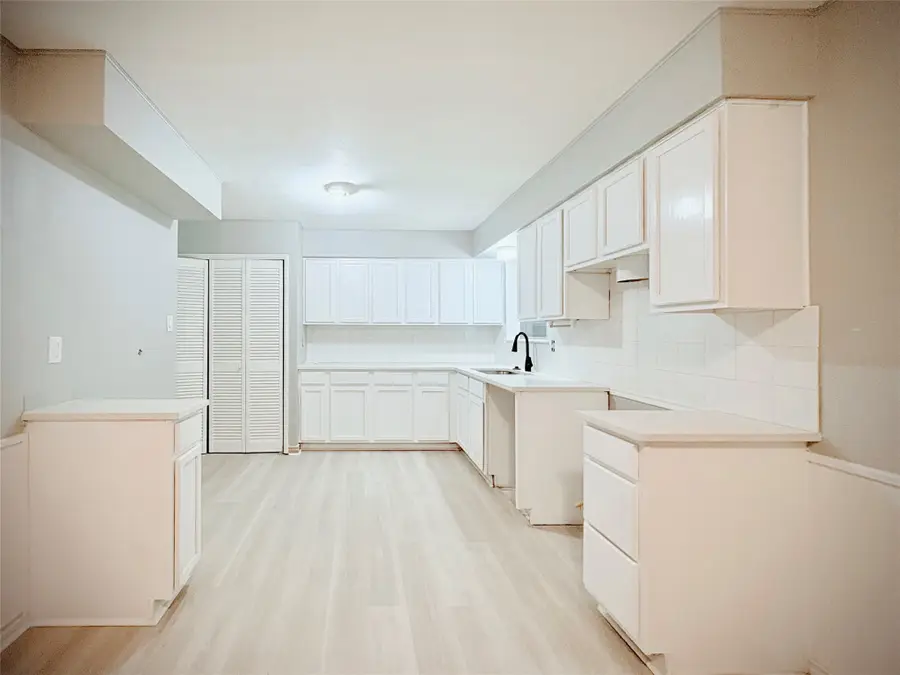 1511 Laurel Lane, Plano, TX 75074 - Image #2