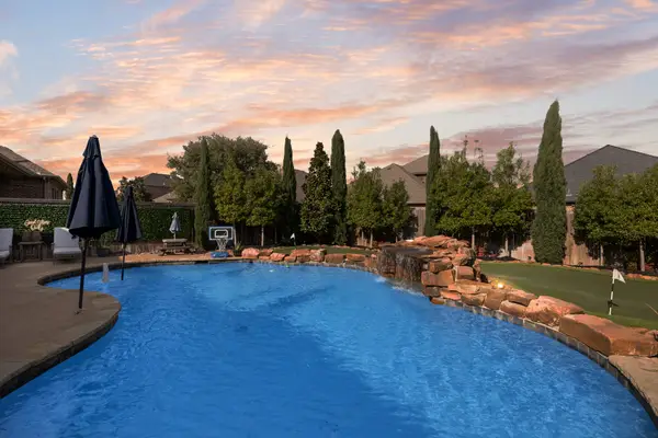 786 Bordeaux Drive, Rockwall, TX 75087