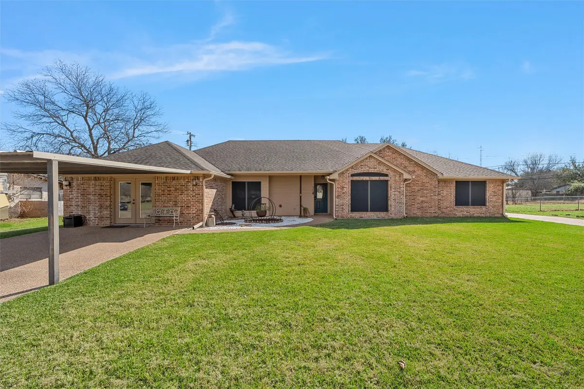 900 W Elizabeth Drive, Robinson, TX 76706 - Image #1