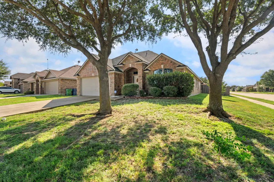 200 Valley View Drive, Waxahachie, TX 75167 - Image #3