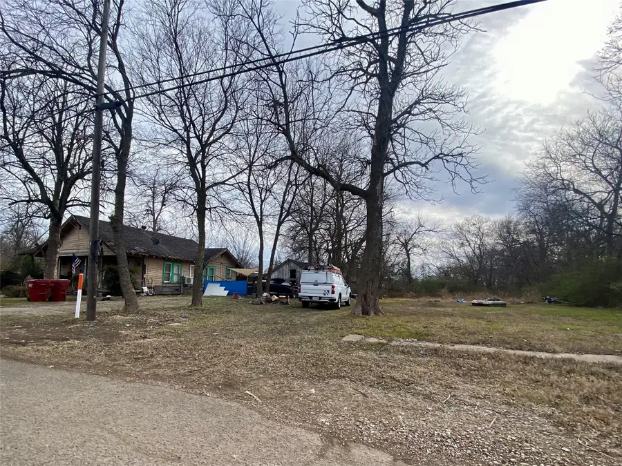 1201 1203 Market Street W, Honey Grove, TX 75446 - Image #3