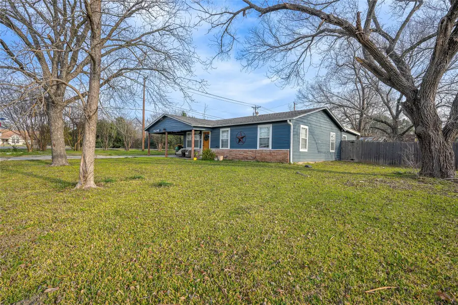 200 W Greenbriar Street, Robinson, TX 76706 - Image #2