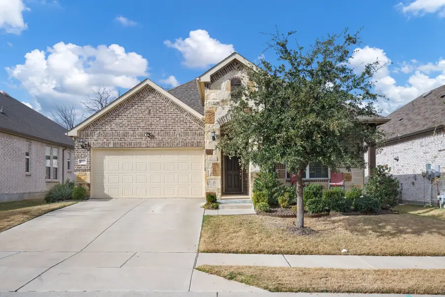 4113 Crossroads Court, Oak Point, TX 75068 - Image #2
