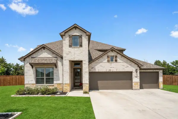 596 Randy S Way, Pilot Point, TX 76258