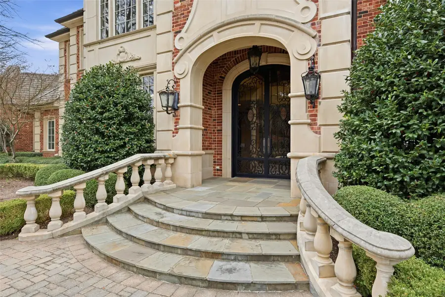 5305 Hillcrest Drive, Waco, TX 76710 - #2