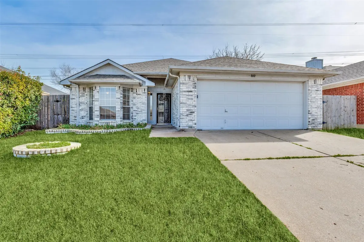 800 Ponselle Drive, Arlington, TX 76001 - #1
