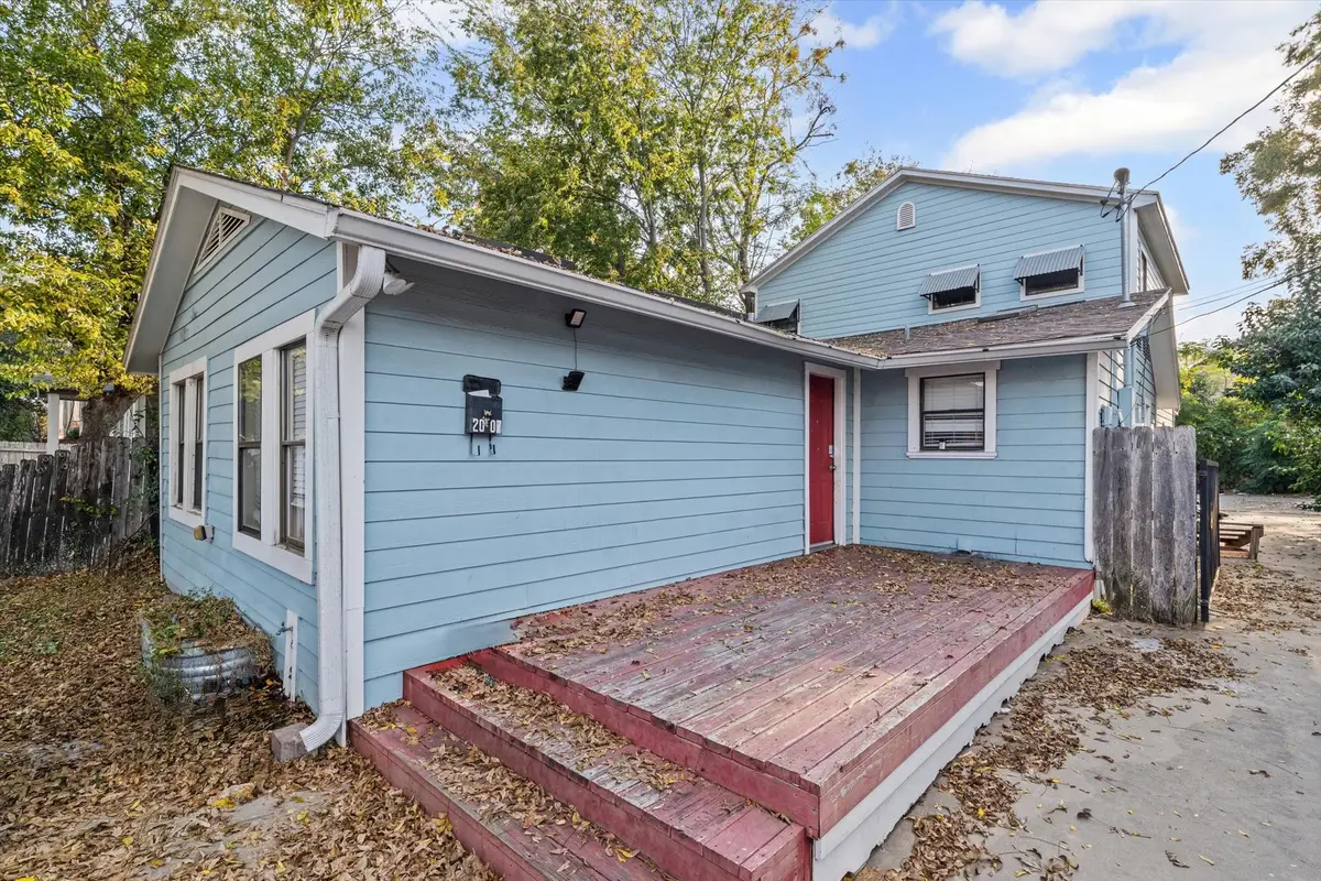 2007 S 7th Street, Waco, TX 76706 - Image #1