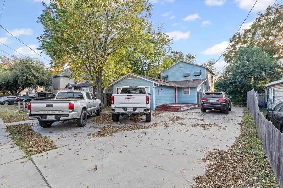 2007 S 7th Street, Waco, TX 76706 - Image #2