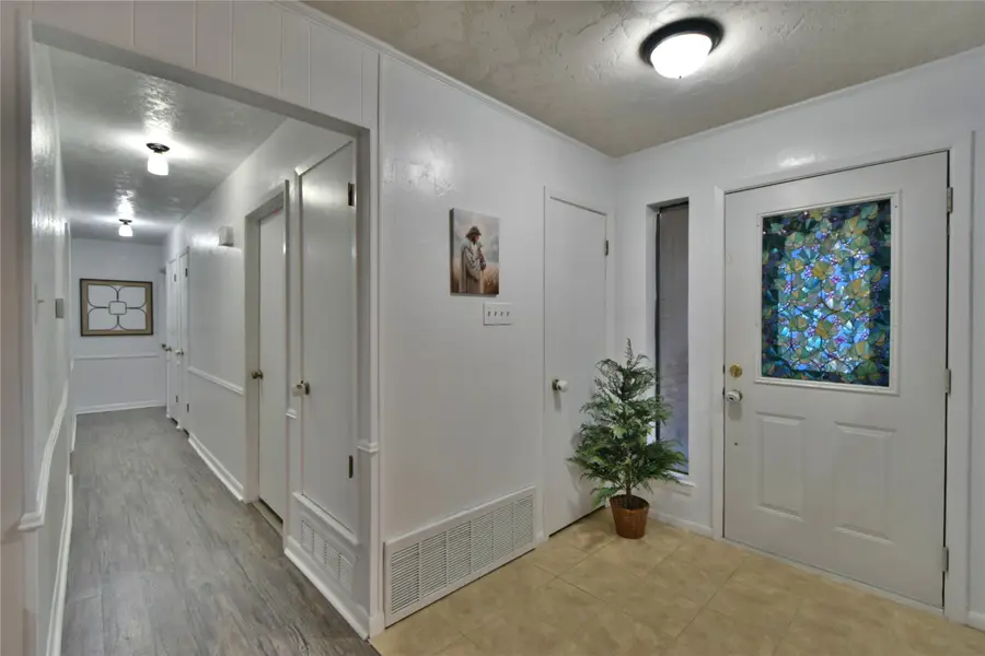 9012 Bontura Road, Granbury, TX 76049 - Image #3