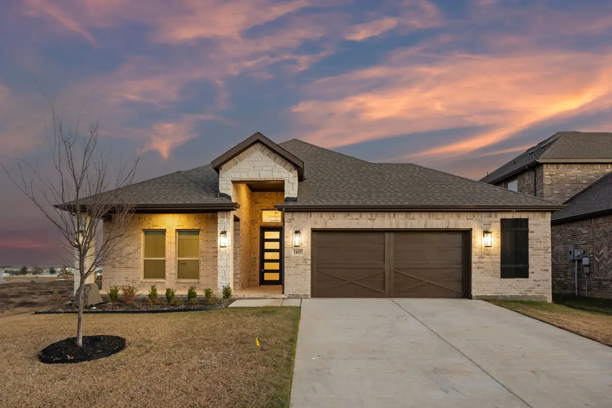 1415 Woodpecker Lane, Mansfield, TX 76063 - Image #1
