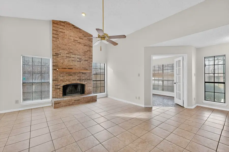 3836 O B Crowe Drive, Dallas, TX 75227 - Image #3