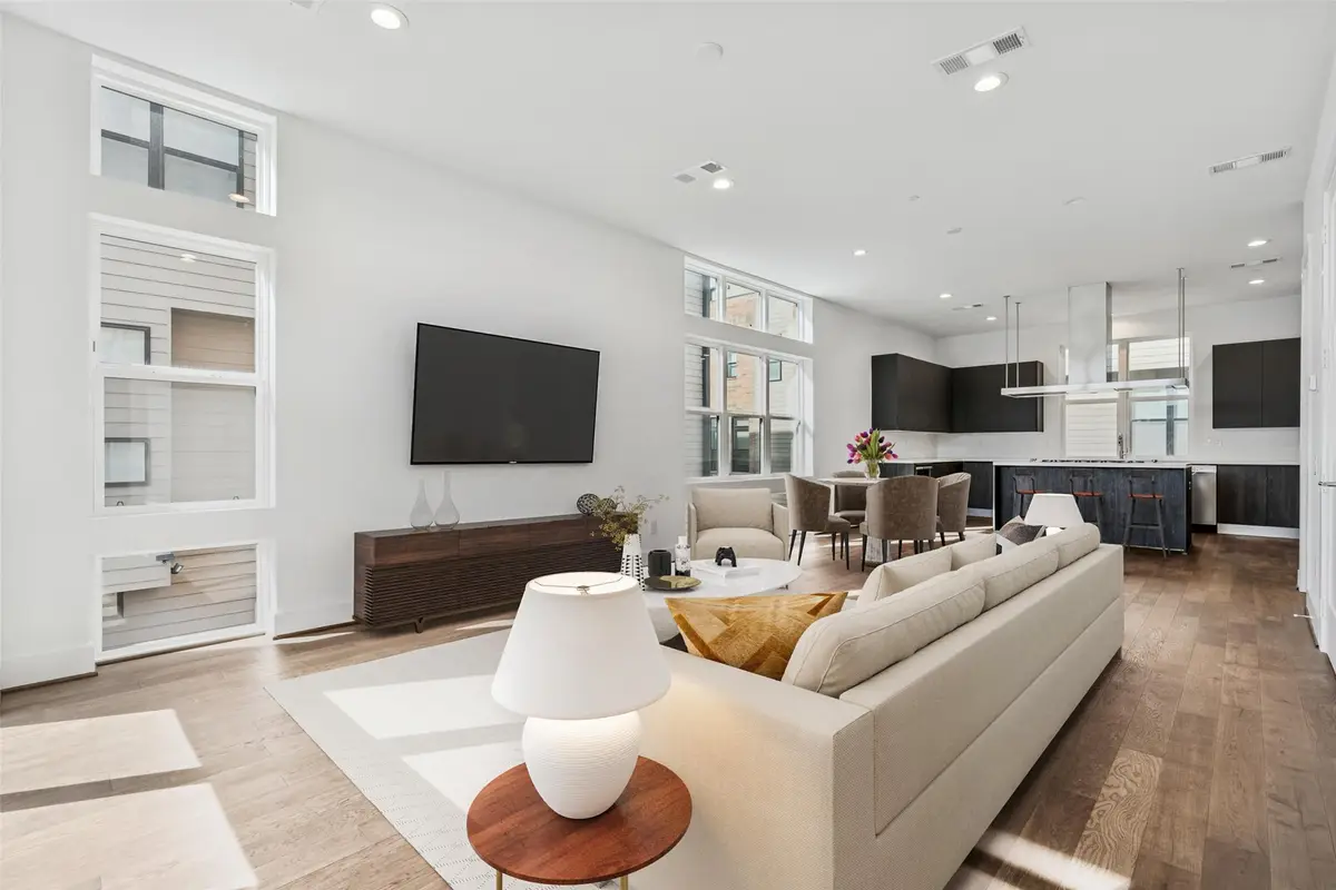 3032 Chimes Street, Dallas, TX 75219 - Image #1