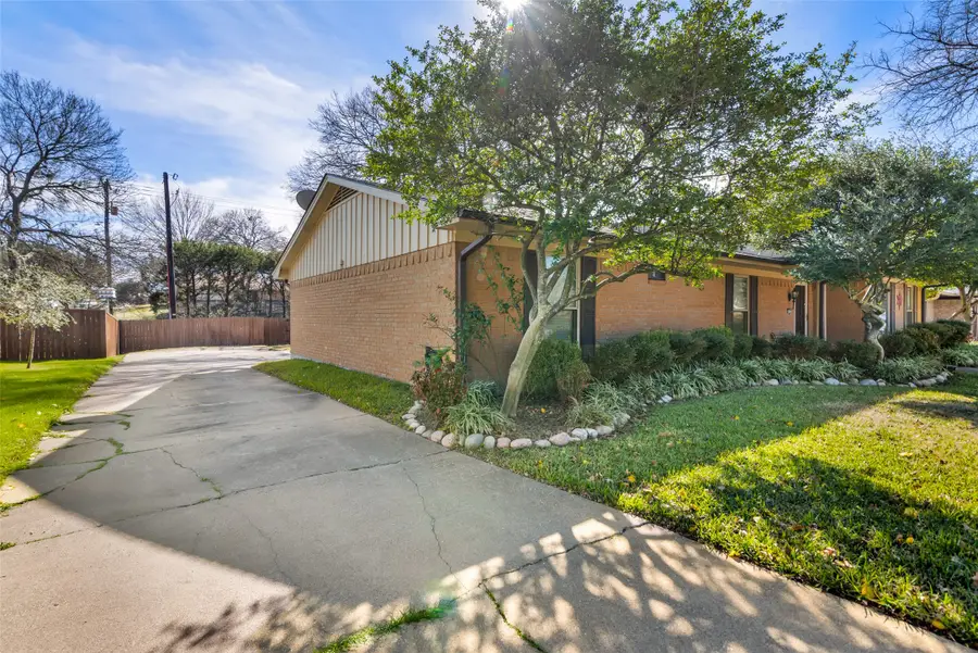 1820 Jamaica Lane, Sherman, TX 75092 - Image #3