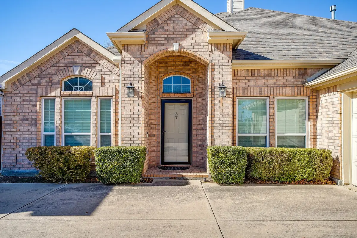 8205 Painted Tree Trail, Fort Worth, TX 76131 - Image #1