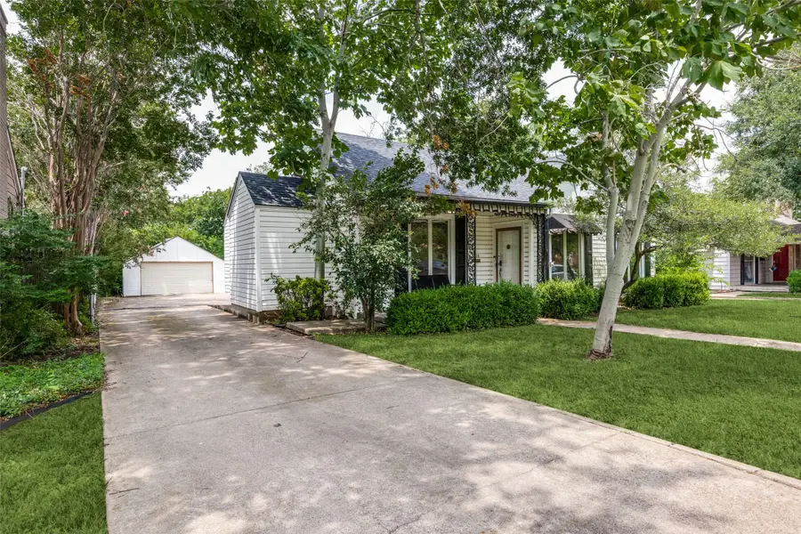 3558 Stadium Drive, Fort Worth, TX 76109 - Image #3