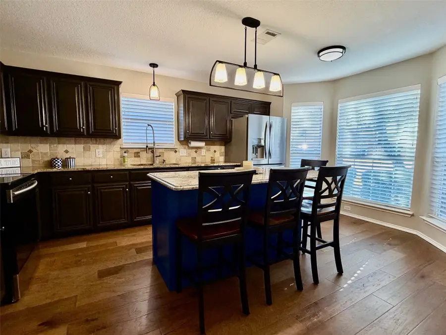 2516 Emerald Lane, McKinney, TX 75071 - Image #3