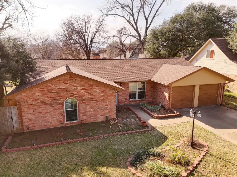 1702 Westover Drive, Arlington, TX 76015 - Image #3