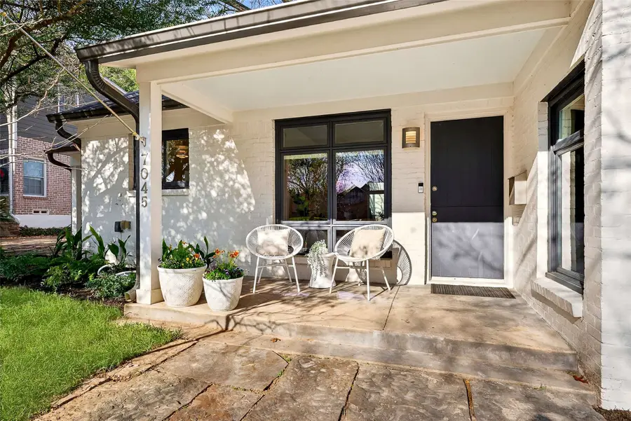 7045 Clayton Avenue, Dallas, TX 75214 - Image #3