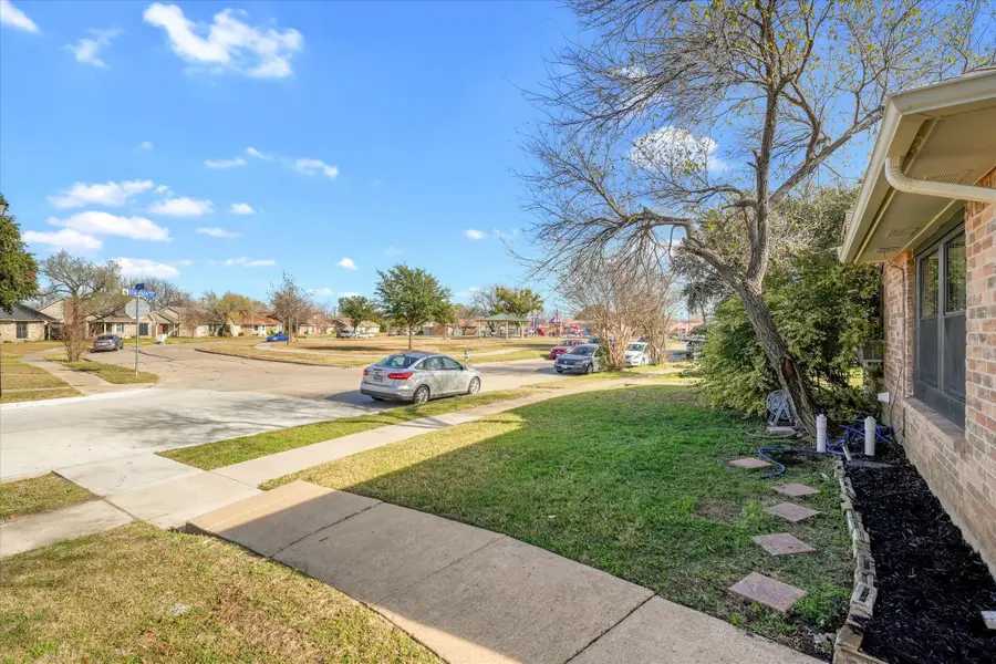 4461 Chapman Street, The Colony, TX 75056 - Image #3