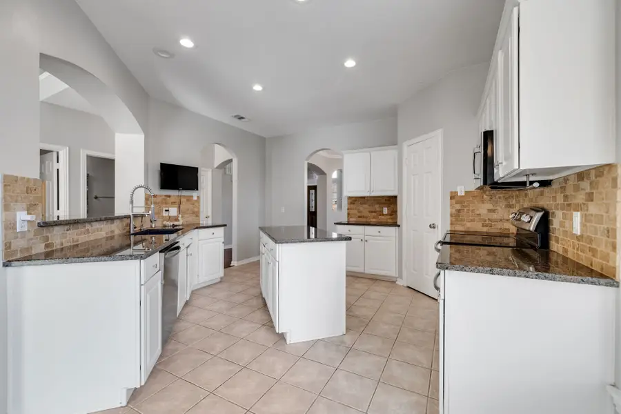 17828 Mary Margaret Street, Dallas, TX 75287 - Image #3