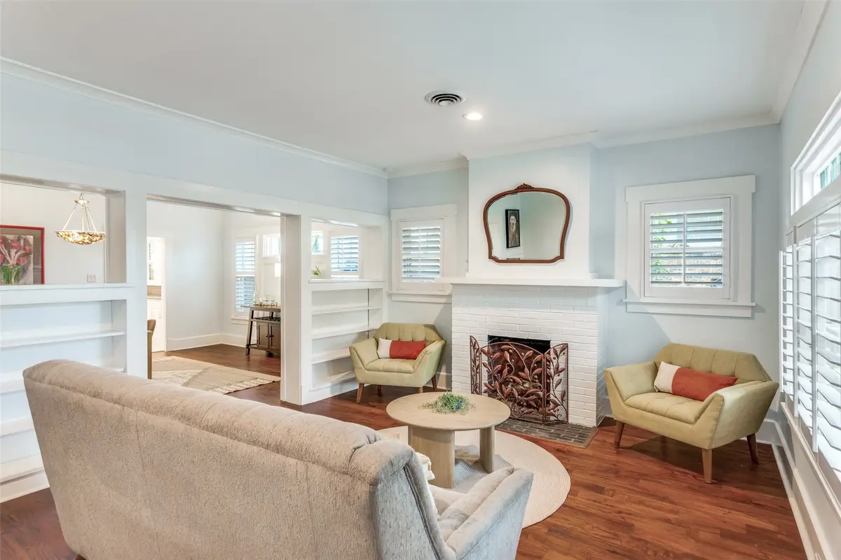 1204 Virginia Place, Fort Worth, TX 76107 - Image #1