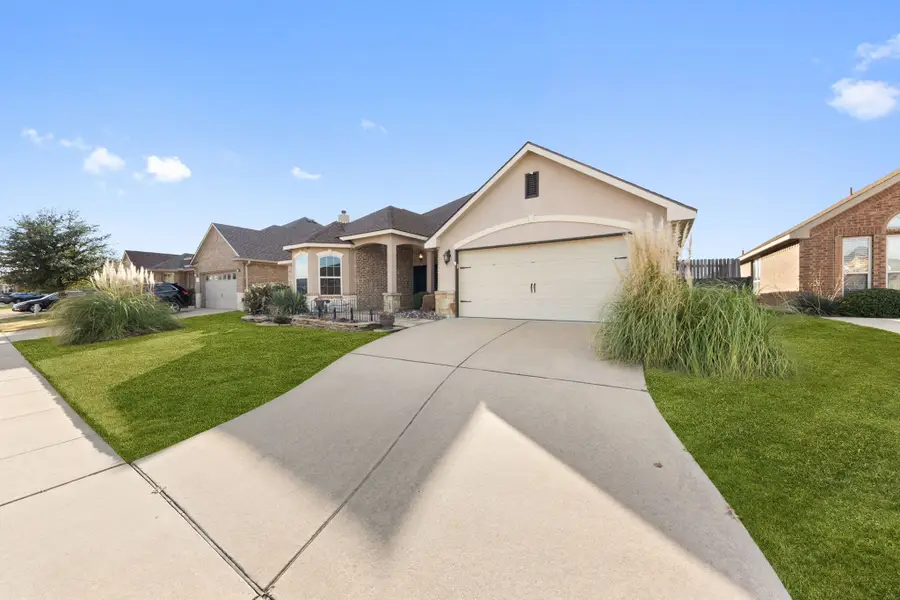 7826 Black Willow Lane, Arlington, TX 76002 - Image #2