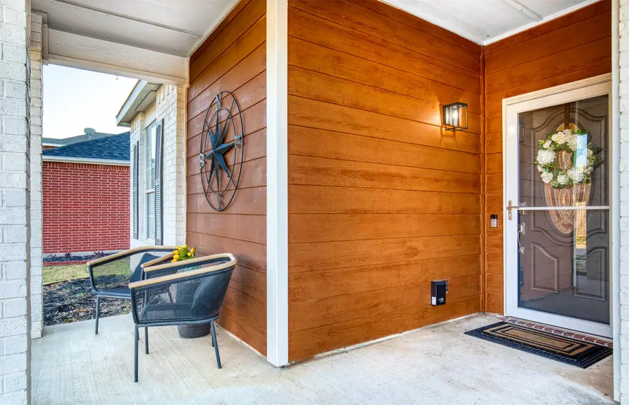 2805 Whetstone Drive, Corinth, TX 76210 - Image #3