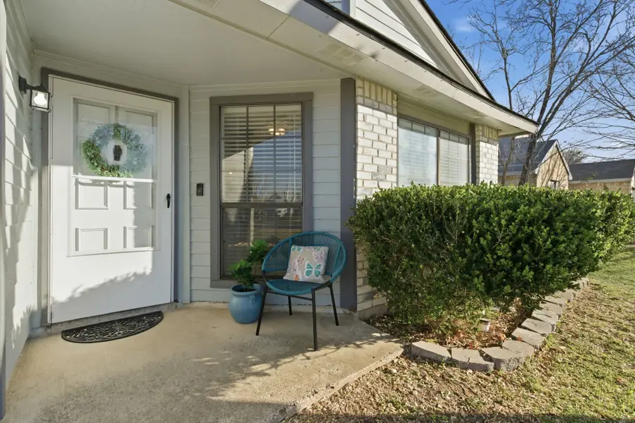 4733 Rose Of Sharon Lane, Fort Worth, TX 76137 - Image #3