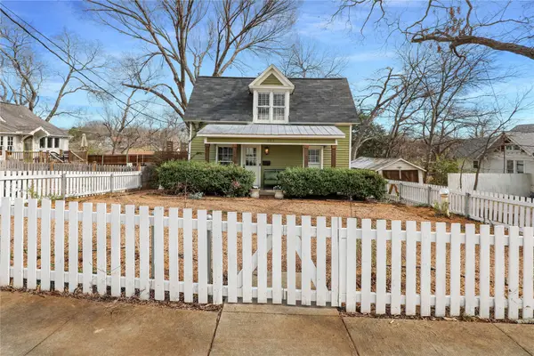 207 S College Street, McKinney, TX 75069