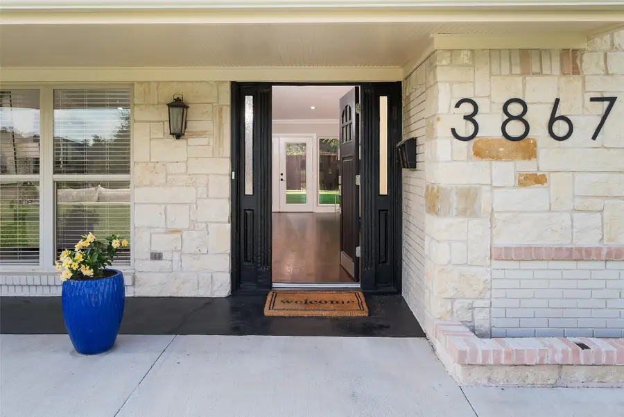 3867 Beutel Court, Dallas, TX 75229 - Image #3