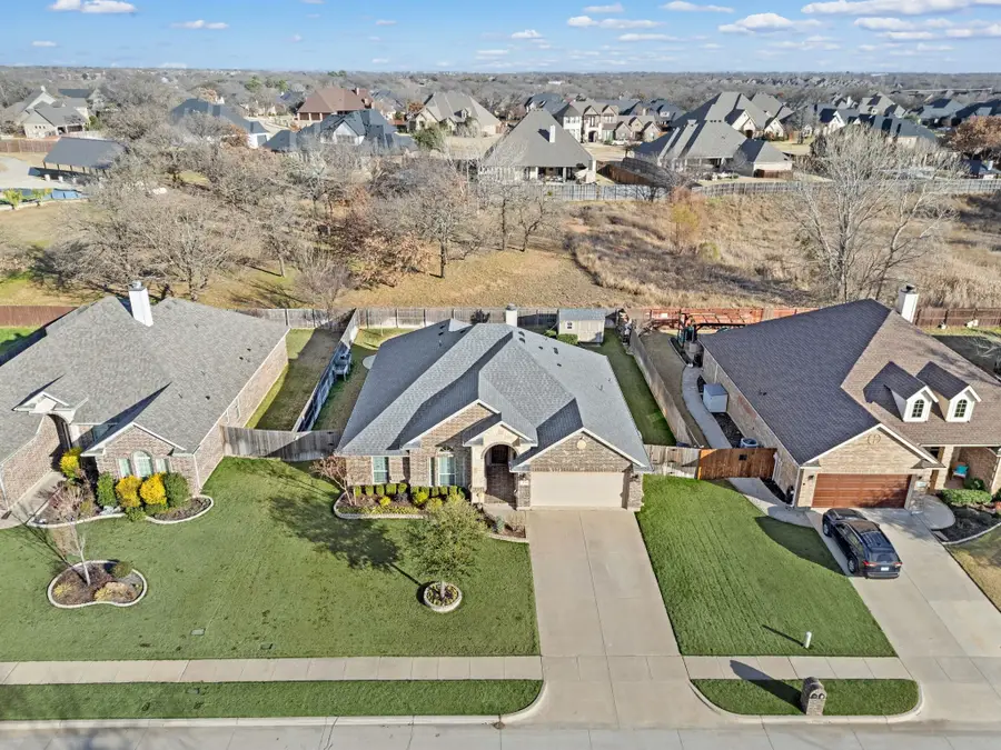 1039 Cydnie Street, Kennedale, TX 76060 - Image #3