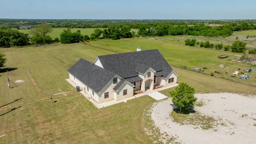 1630 County Road 262, Stephenville, TX 76401 - Image #3