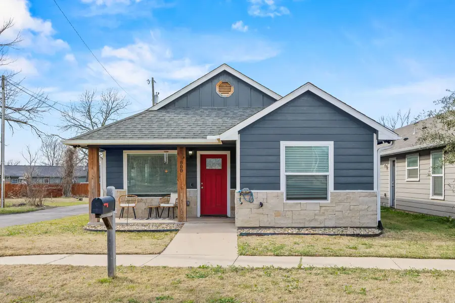 800 N Broughton Street, Sherman, TX 75090 - #2