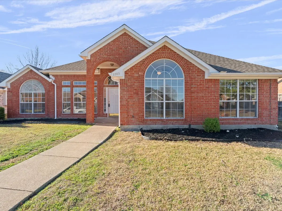 2305 Austin Drive, Mesquite, TX 75181 - Image #1
