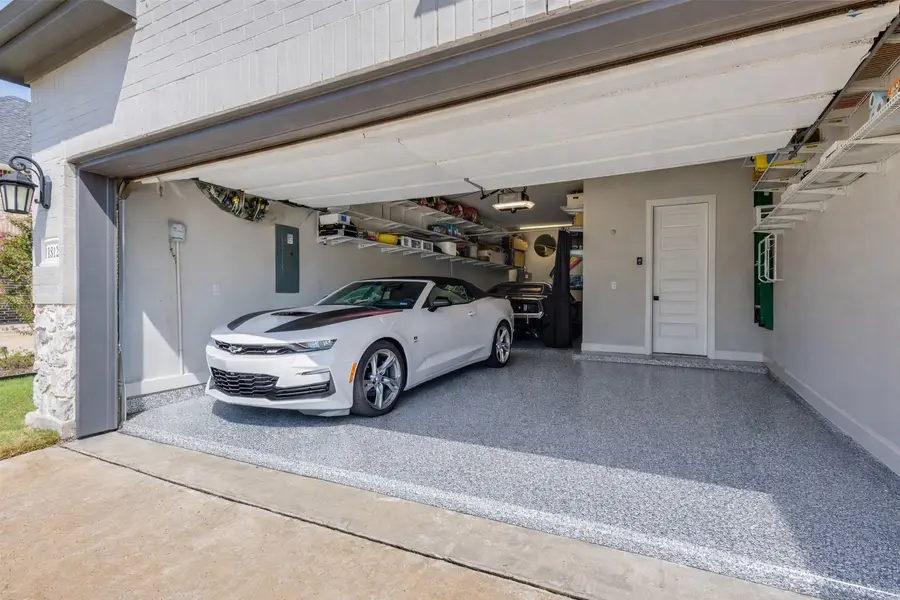 1812 Leo Drive, Van Alstyne, TX 75495 - Image #2