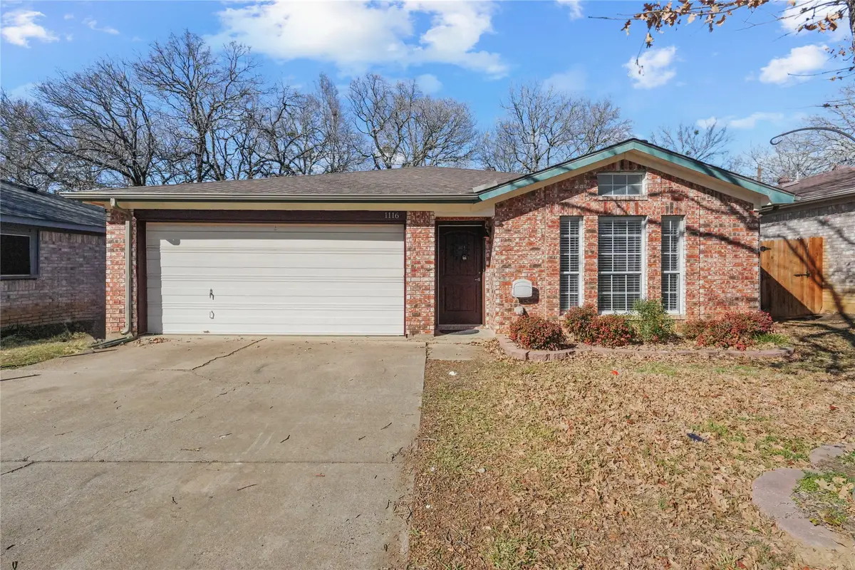 1116 Hidden Creek Drive, Mansfield, TX 76063 - Image #1