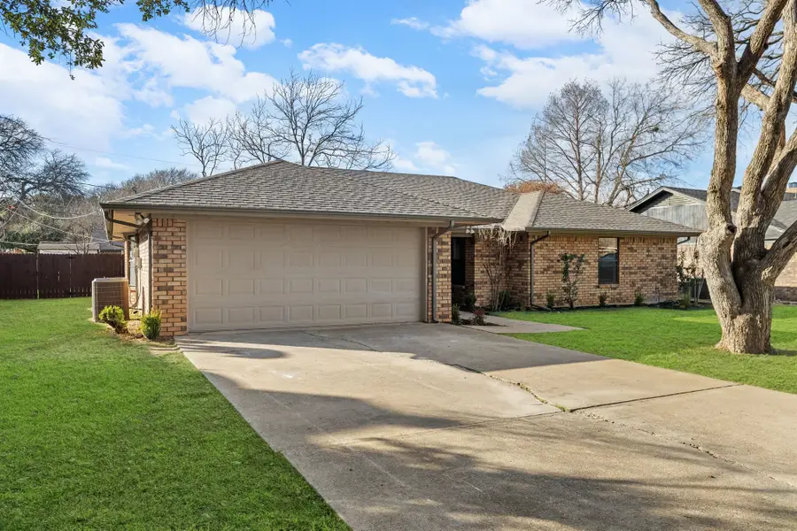 4720 Michelle Drive, Arlington, TX 76016 - Image #3