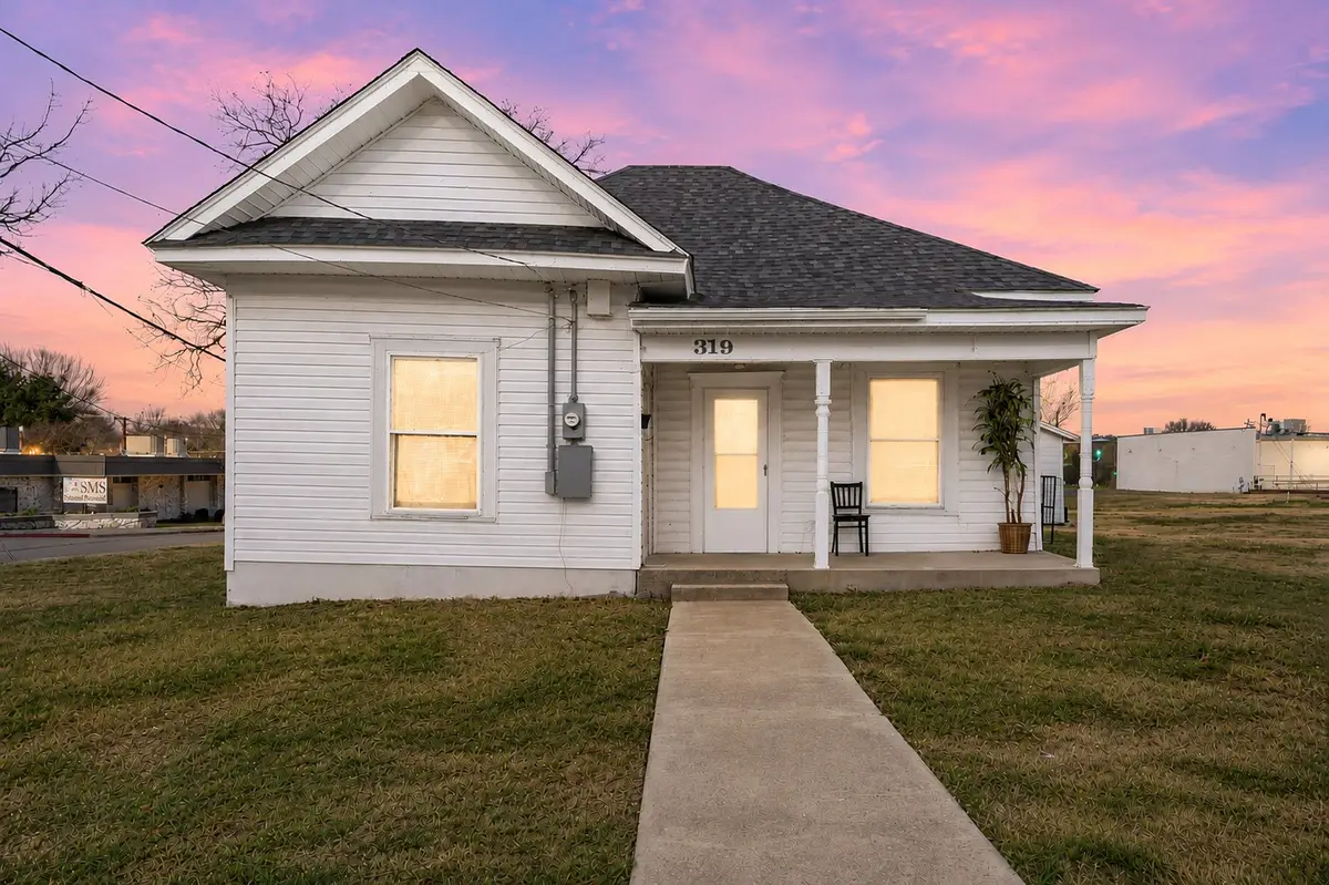 319 Mckinney Street, Mesquite, TX 75149 - #1