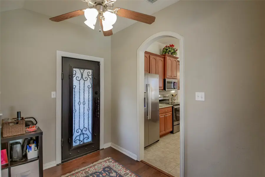1706 Summer Hill Court, Granbury, TX 76048 - Image #3