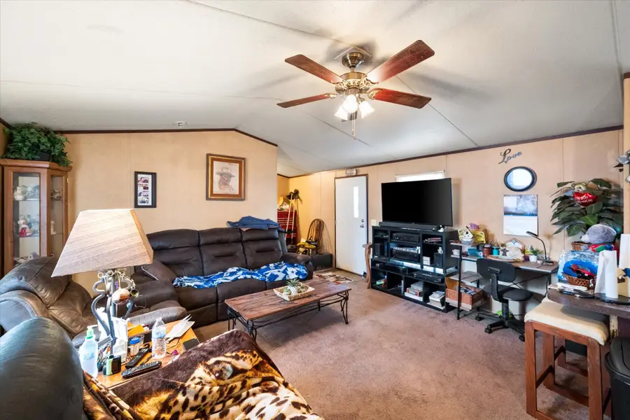 515 S 10th Avenue, Teague, TX 75860 - Image #3