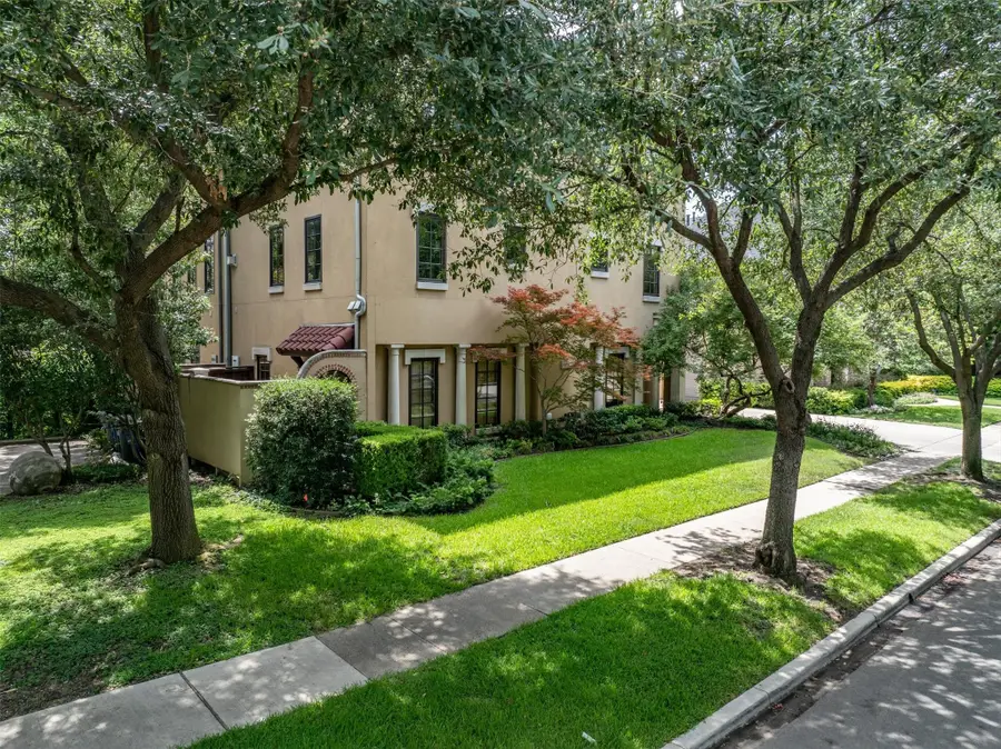 4323 Gilbert Avenue #4, Dallas, TX 75219 - #3