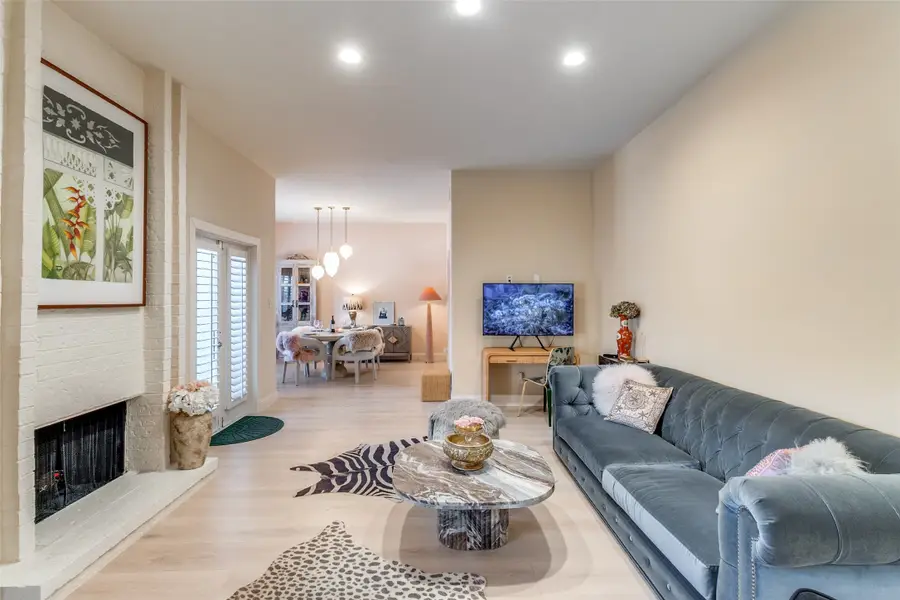 10433 High Hollows Drive #117, Dallas, TX 75230 - Image #2