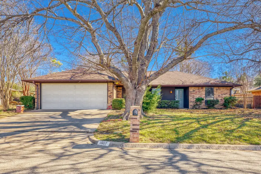 1507 Elaine Street, Weatherford, TX 76086 - Image #2