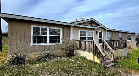 8253 Hutcheson Hill Road, Springtown, TX 76082 - Image #1