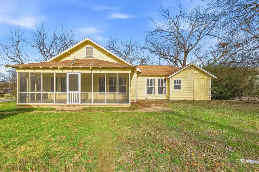 403 E Morgan, Meridian, TX 76665 - Image #2