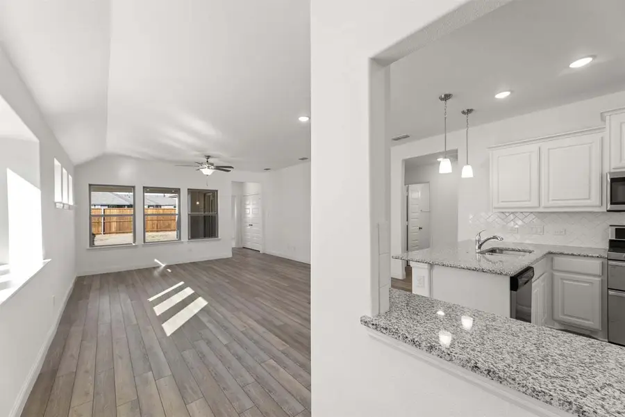 1636 Meadow Crest Drive, Aubrey, TX 76227 - Image #2