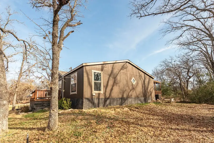 18 Pawnee Trail, Nocona, TX 76255 - Image #2