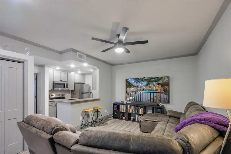 5325 Bent Tree Forest Drive #1118, Dallas, TX 75248 - Image #3